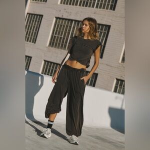 Free People Hot Shot Crossover Set (Small) - Excellent Condition